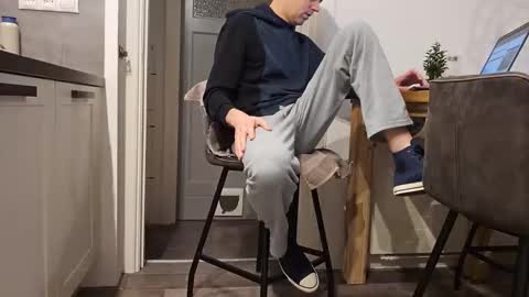 sneakerboy444 online show from December 2025 07:52:02 PM