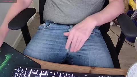 Sneakybill online show from November 2025 09:57:01 AM