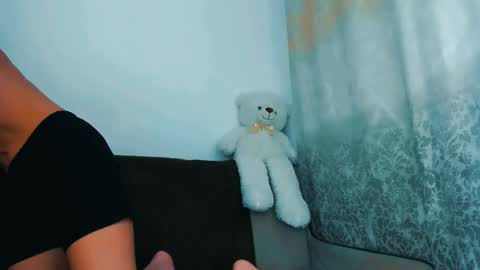 Sneja online show from February 2026 01:27:02 PM