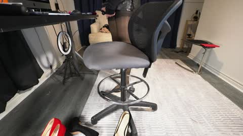 Snapshot of snookieq chatting on January 2025 02:46:01 PM MISS SISSY CHERI online show from January 2025 02:46:01 PM