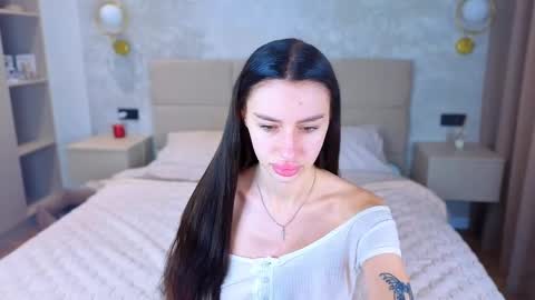 Snapshot of snow_whiteeex chatting on June 2026 05:57:02 AM snow_whiteeex online show from June 2026 05:57:02 AM
