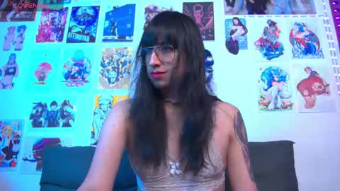 Snapshot of snowblack_ chatting on December 2024 01:49:02 PM Snow and Bubble online show from December 2024 01:49:02 PM