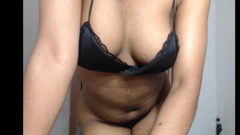 snowdrop5 online show from December 2025 08:59:02 PM