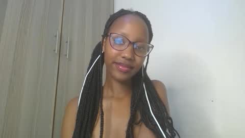 Snapshot of snowfox254 chatting on October 2025 07:25:02 PM snowfox254 online show from October 2025 07:25:02 PM