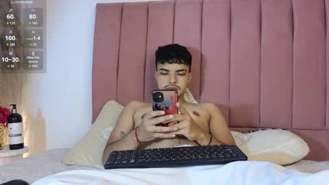 Snapshot of snowlann chatting on October 2025 05:39:02 AM Snow online show from October 2025 05:39:02 AM