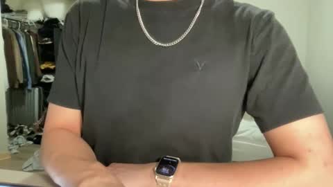 snowliht online show from December 2025 01:15:02 AM