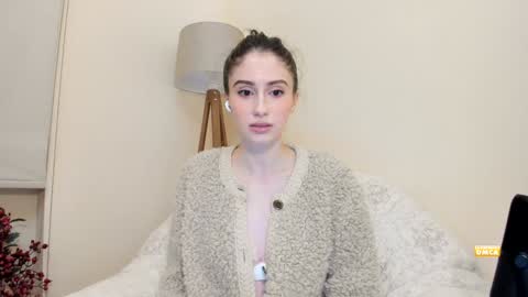 Snapshot of snowww_white chatting on January 2025 04:29:02 PM Ann online show from January 2025 04:29:02 PM