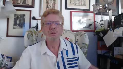 ImYourBitch online show from October 2025 08:04:02 PM