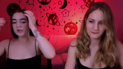 Snapshot of so_hot_rosalie chatting on June 2026 07:08:01 PM so_hot_rosalie online show from June 2026 07:08:01 PM