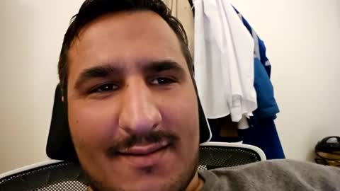 Snapshot of so_love_it chatting on December 2024 01:50:02 PM so_love_it online show from December 2024 01:50:02 PM