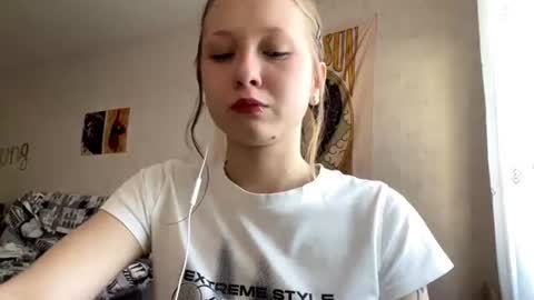 Diana online show from June 2026 02:21:02 PM