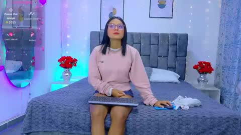 SOFFI AND CHISTOPHER online show from April 2026 12:13:01 PM