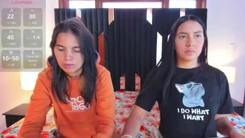 Snapshot of soffy_and_mia chatting on October 2025 12:17:02 PM soffy and mia online show from October 2025 12:17:02 PM