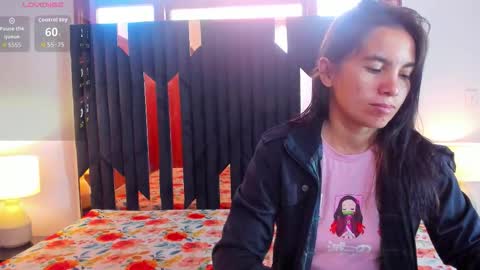 Snapshot of soffy_and_mia chatting on November 2025 12:48:01 PM soffy and mia online show from November 2025 12:48:01 PM