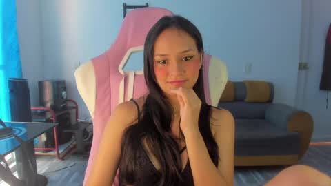 sofia online show from April 2026 07:27:02 PM