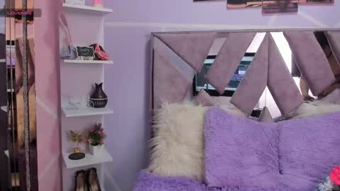 Sofi Noa online show from February 2025 11:20:01 AM