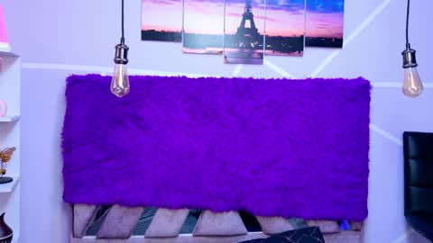 Sofi Noa online show from October 2025 11:18:01 AM