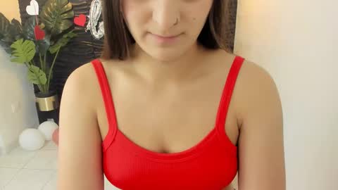 Snapshot of sofia44 chatting on February 2025 12:49:02 PM Skarlett online show from February 2025 12:49:02 PM