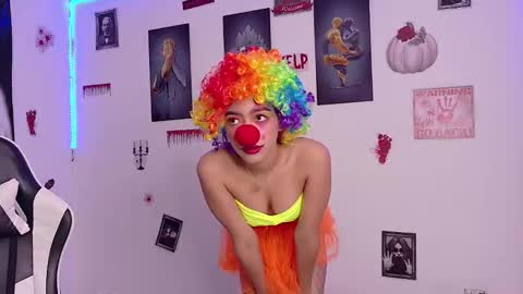 Snapshot of sofia_arango1107 chatting on October 2025 07:08:01 PM sofia_arango1107 online show from October 2025 07:08:01 PM