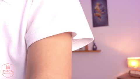 Snapshot of sofia_arango1107 chatting on November 2025 06:20:01 PM sofia_arango1107 online show from November 2025 06:20:01 PM