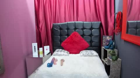 Miss Sofi online show from February 2026 10:49:02 AM