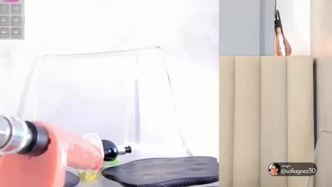 Snapshot of sofia_goez_ chatting on September 2025 10:51:02 AM Sofia online show from September 2025 10:51:02 AM