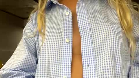 Snapshot of sofia_marbella chatting on June 2026 02:14:02 AM sofia_marbella online show from June 2026 02:14:02 AM