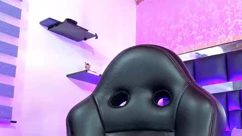 Sofia online show from October 2025 03:10:02 AM