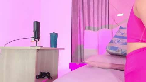 Sofia online show from March 2026 03:01:02 AM