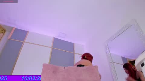 Sofia  online show from February 2025 04:44:02 AM