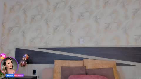   online show from April 2026 01:42:02 AM