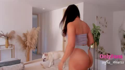 sofia_rivers_ online show from May 2026 08:38:02 PM