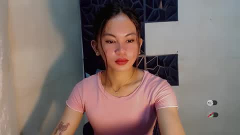 Snapshot of sofia_sweetheart18 chatting on November 2025 01:20:01 PM sofia_sweetheart18 online show from November 2025 01:20:01 PM
