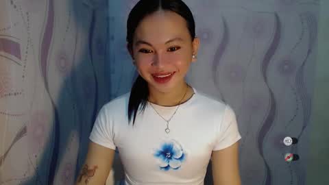 sofia_sweetheart18 online show from February 2026 02:24:02 PM