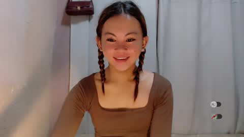 sofia_sweetheart18 online show from July 2026 12:03:01 AM