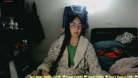 Snapshot of sofia_vanner chatting on November 2025 01:15:01 AM SOFIA online show from November 2025 01:15:01 AM