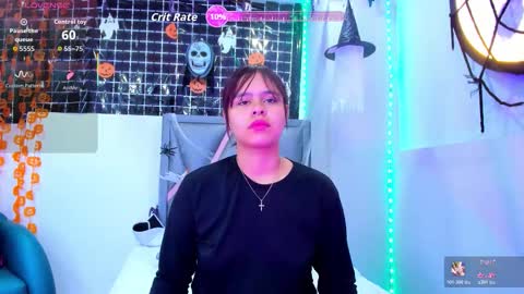 Sofa online show from November 2025 01:02:01 PM