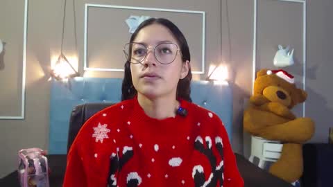 Snapshot of sofia_white3 chatting on November 2025 11:14:01 AM Sofa online show from November 2025 11:14:01 AM