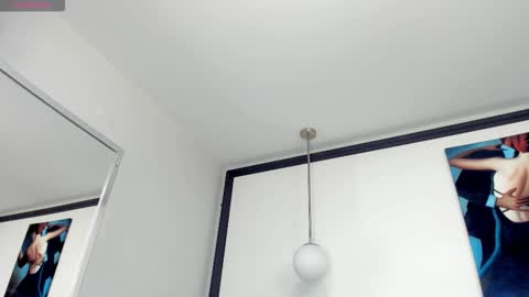 Sofia online show from December 2025 07:53:02 PM