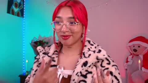 Sofia online show from December 2024 01:26:01 AM