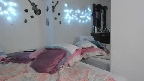 Snapshot of sofiacruz16 chatting on January 2025 11:15:02 AM sofiacruz16 online show from January 2025 11:15:02 AM