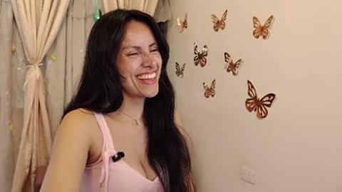 Sofi Bella online show from July 2026 07:52:01 PM
