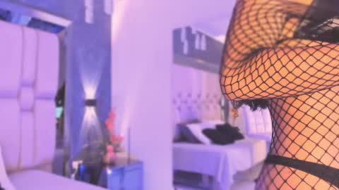 Snapshot of sofiewild_ chatting on November 2025 07:32:02 PM sofie online show from November 2025 07:32:02 PM