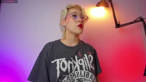 Snapshot of sofii_uwu_ chatting on January 2025 06:16:02 PM Sofii online show from January 2025 06:16:02 PM