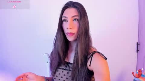 Snapshot of sofiia_grey_ chatting on November 2025 12:04:01 PM Sofi online show from November 2025 12:04:01 PM