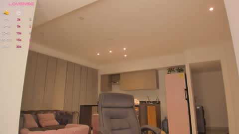    online show from February 2026 03:36:01 AM