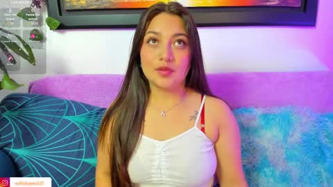 Sofi. G online show from October 2025 07:57:02 PM
