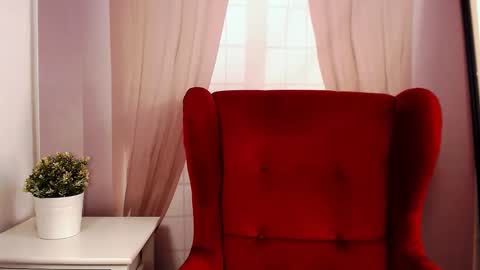 sofiiadream online show from December 2024 04:51:01 PM