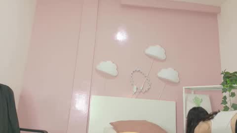 Snapshot of sofitheen__ chatting on December 2025 11:30:02 AM SOFITEEN online show from December 2025 11:30:02 AM