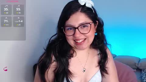 Snapshot of sofix_ chatting on December 2025 07:18:01 PM Lau online show from December 2025 07:18:01 PM